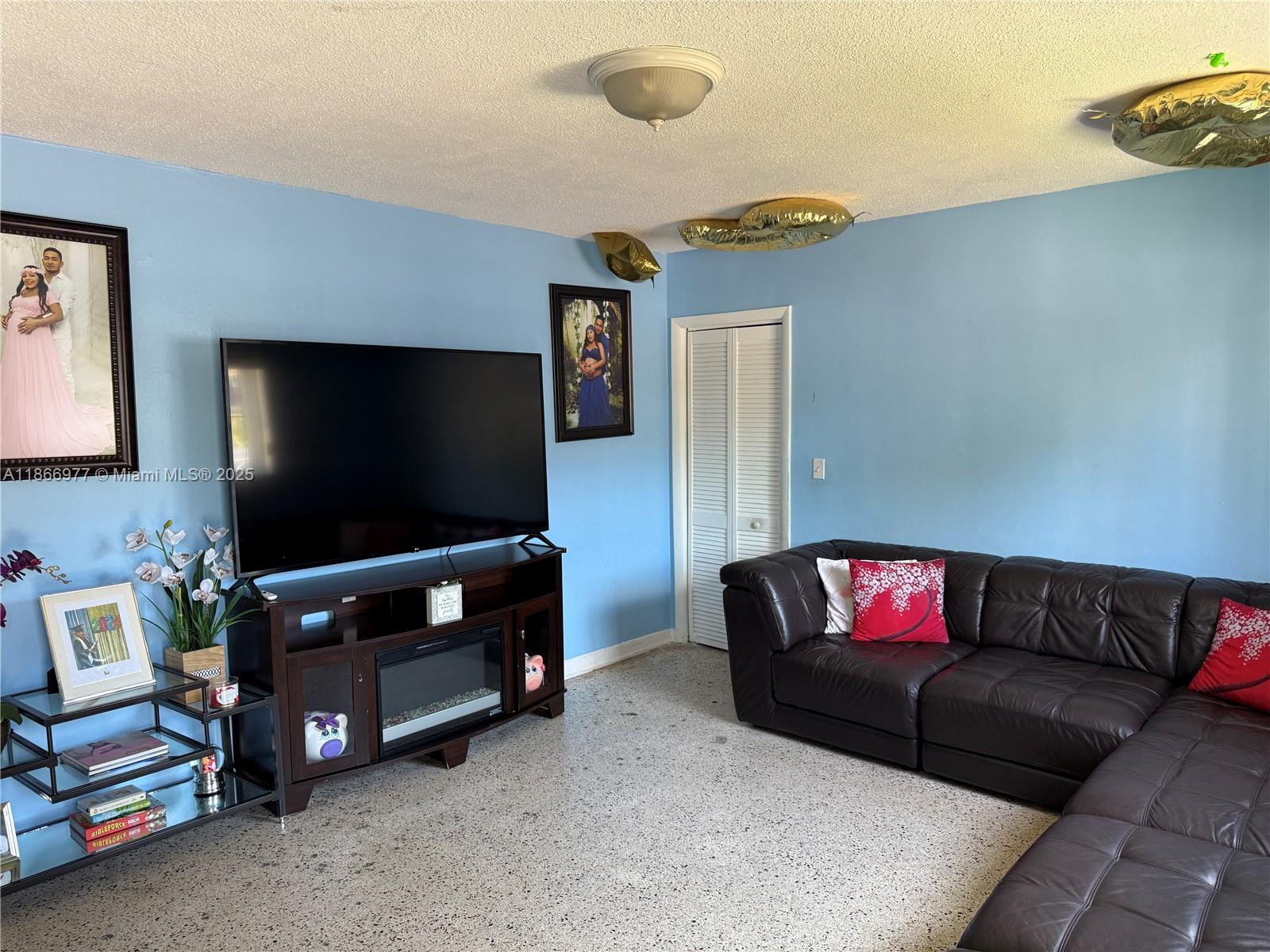 LAWRENCE ESTATES LAND COS - Residential Income