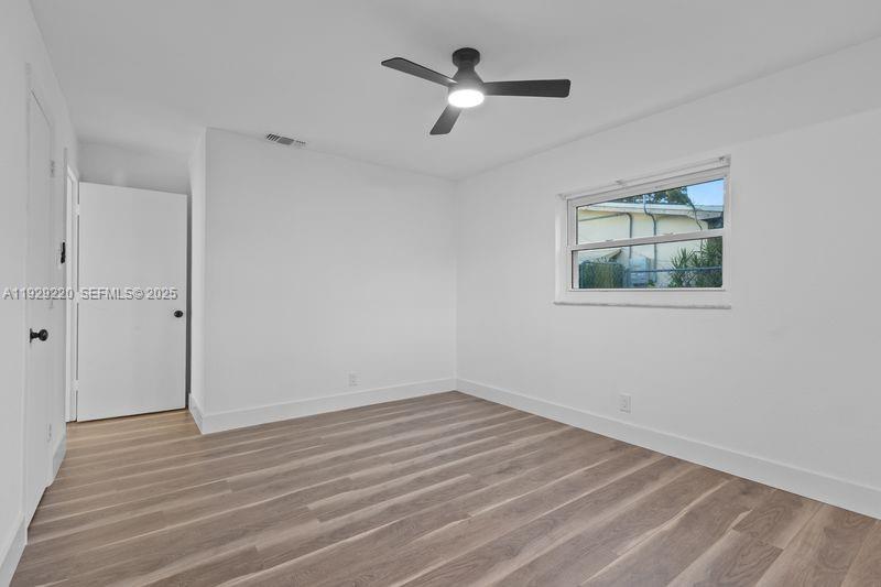 ORIOLE-MARGATE SEC 4 - Residential