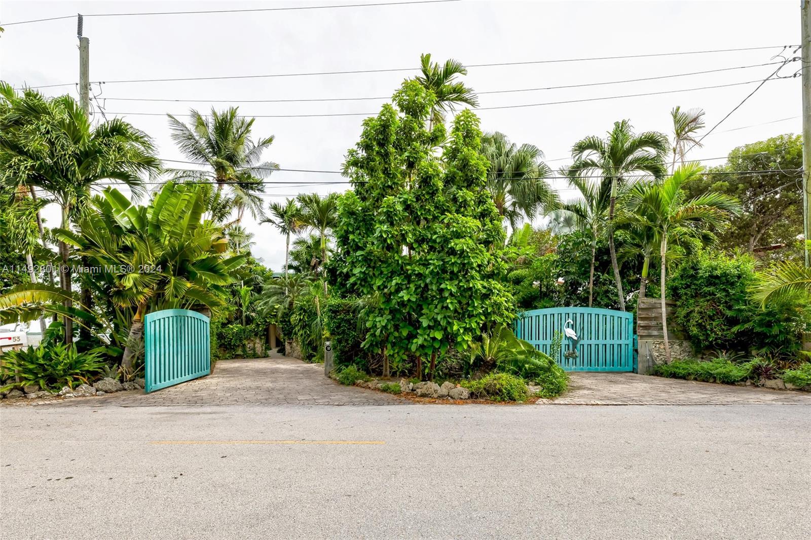 Largo Sound Park - Residential