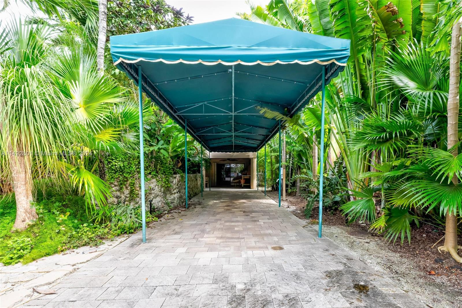 Largo Sound Park - Residential