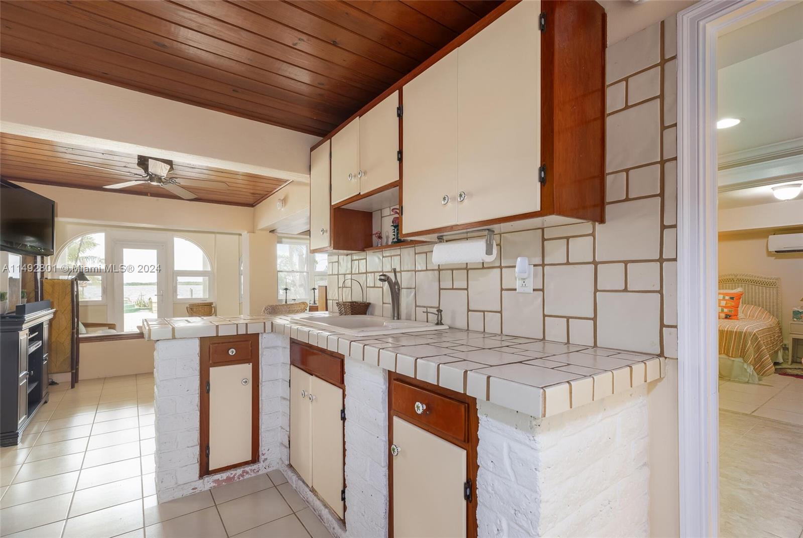 Largo Sound Park - Residential