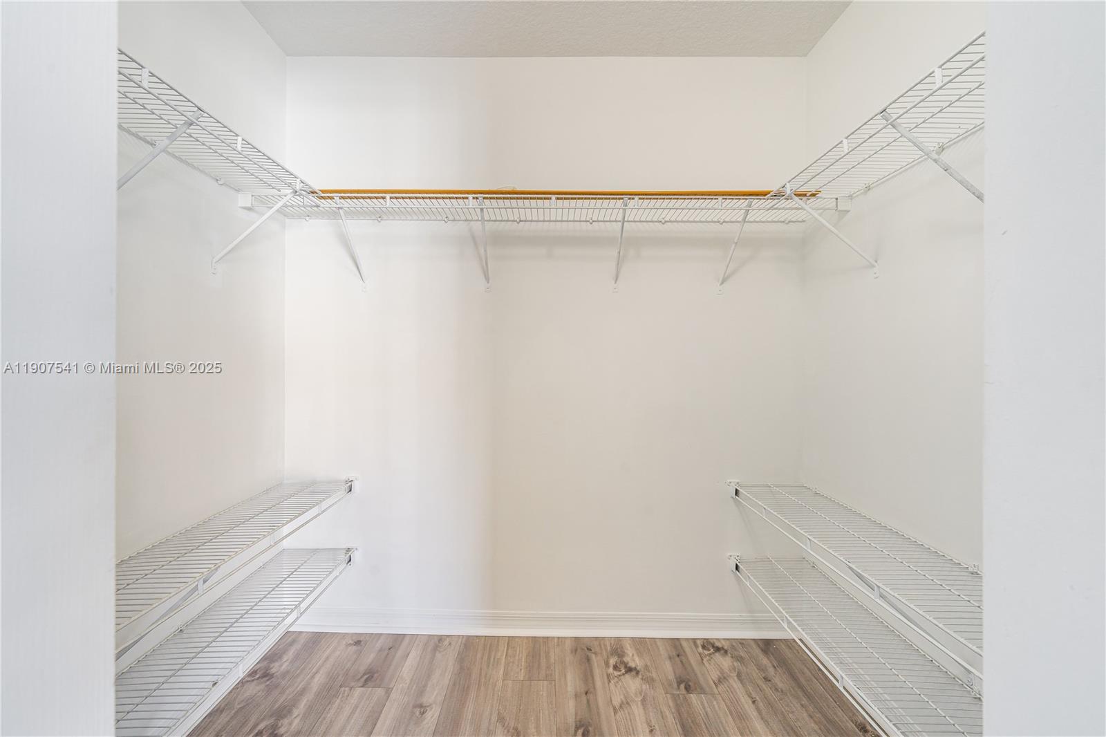 POD 14 AT MONARCH LAKES - Residential Lease