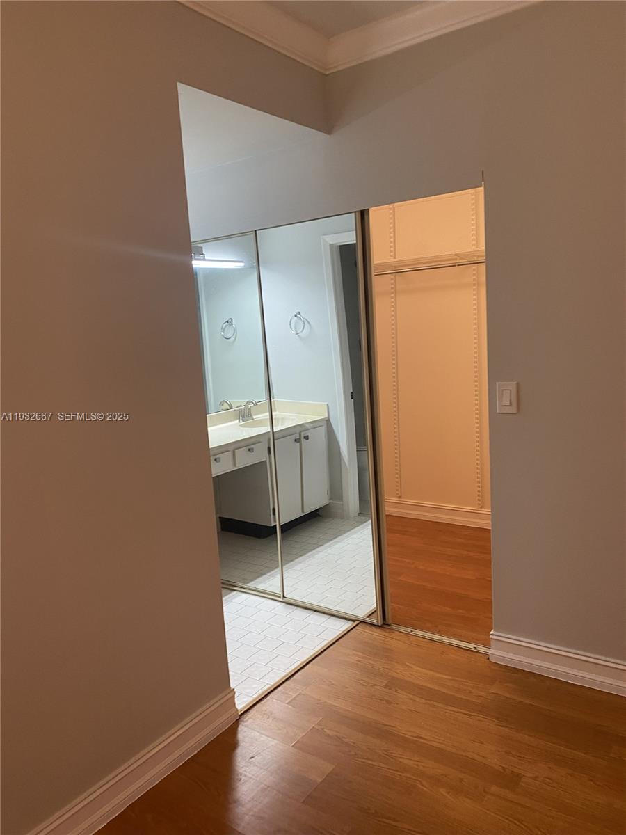 PIERPOINTE FIVE CONDO II - Residential