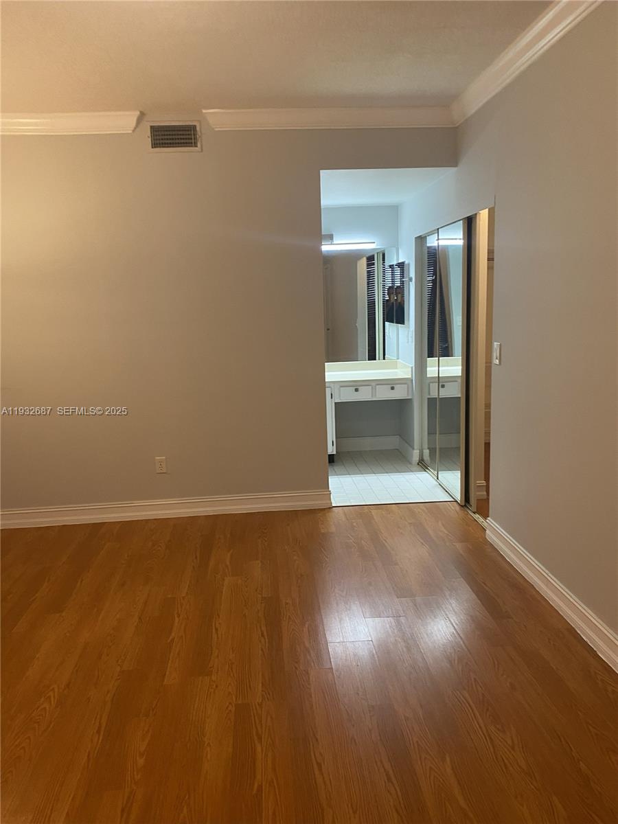 PIERPOINTE FIVE CONDO II - Residential