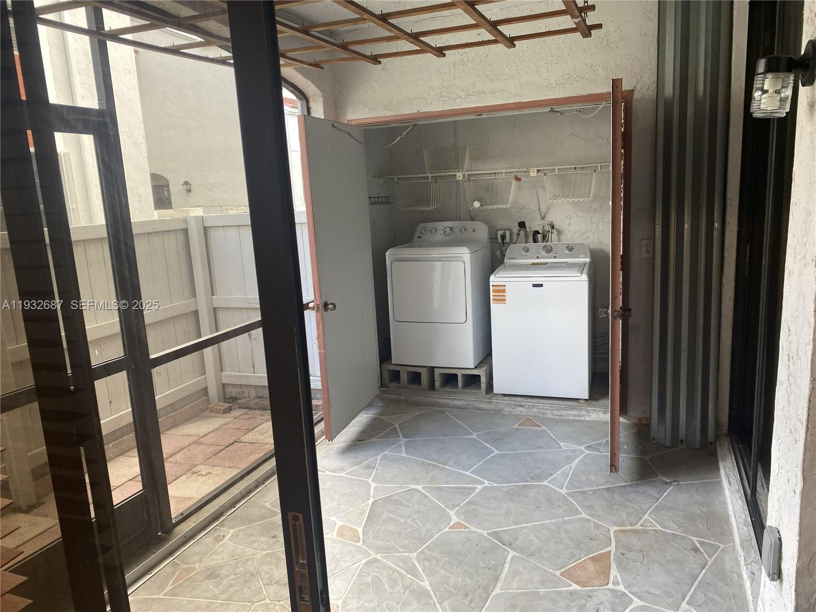 PIERPOINTE FIVE CONDO II - Residential