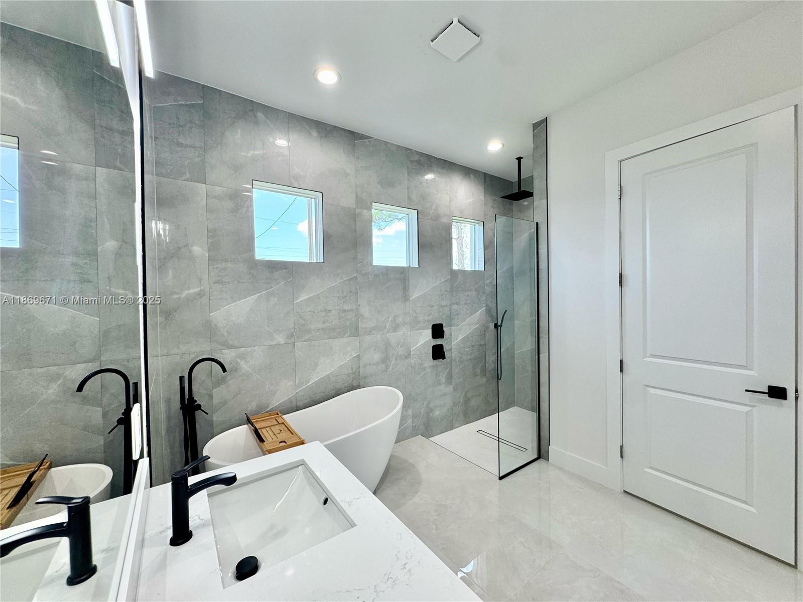 ROTONDA HEIGHTS - Residential