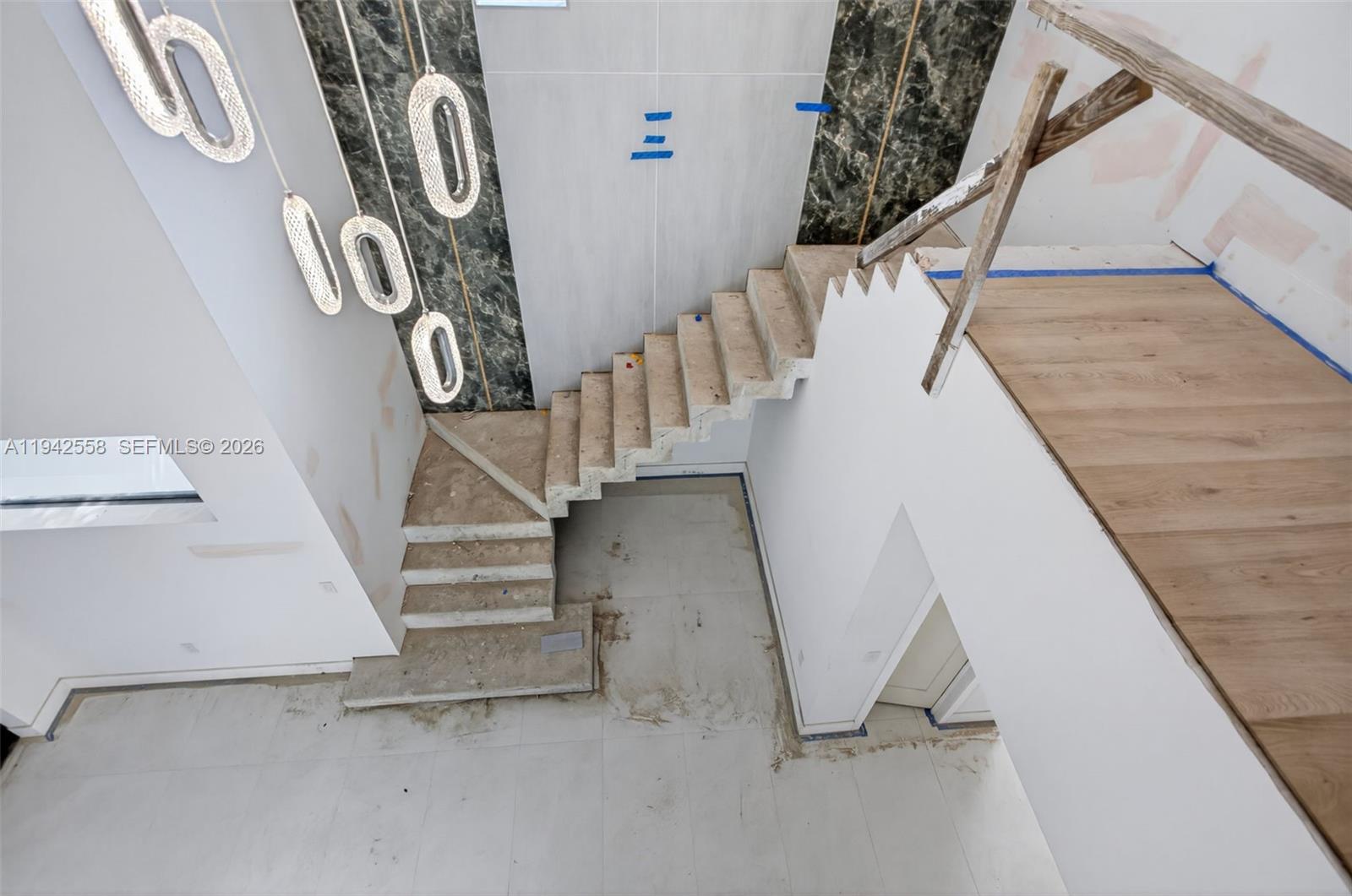 RIVERSIDE ADD AMEN PLAT - Residential