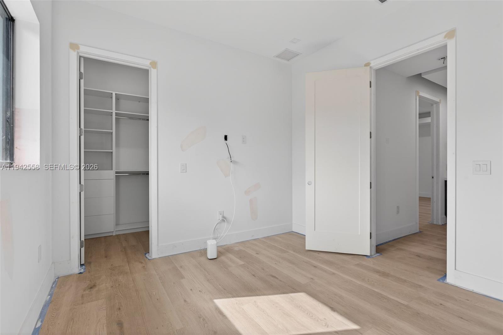 RIVERSIDE ADD AMEN PLAT - Residential