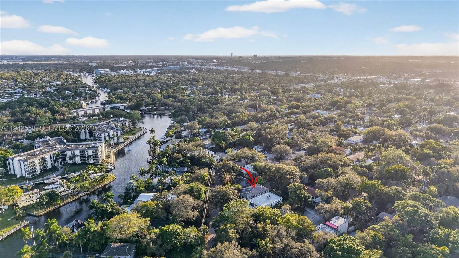 RIVERSIDE ADD AMEN PLAT - Residential