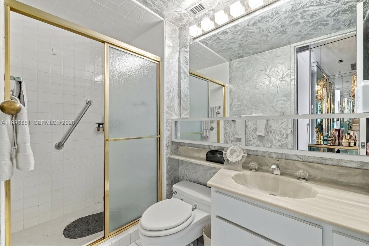 CRYSTAL HOUSE CONDO - Residential