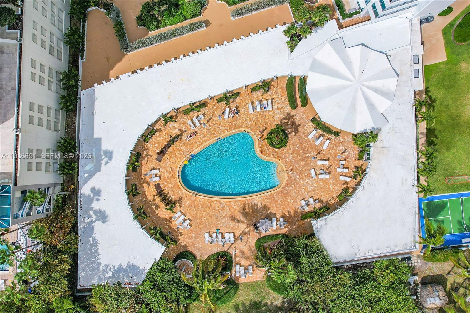 CRYSTAL HOUSE CONDO - Residential