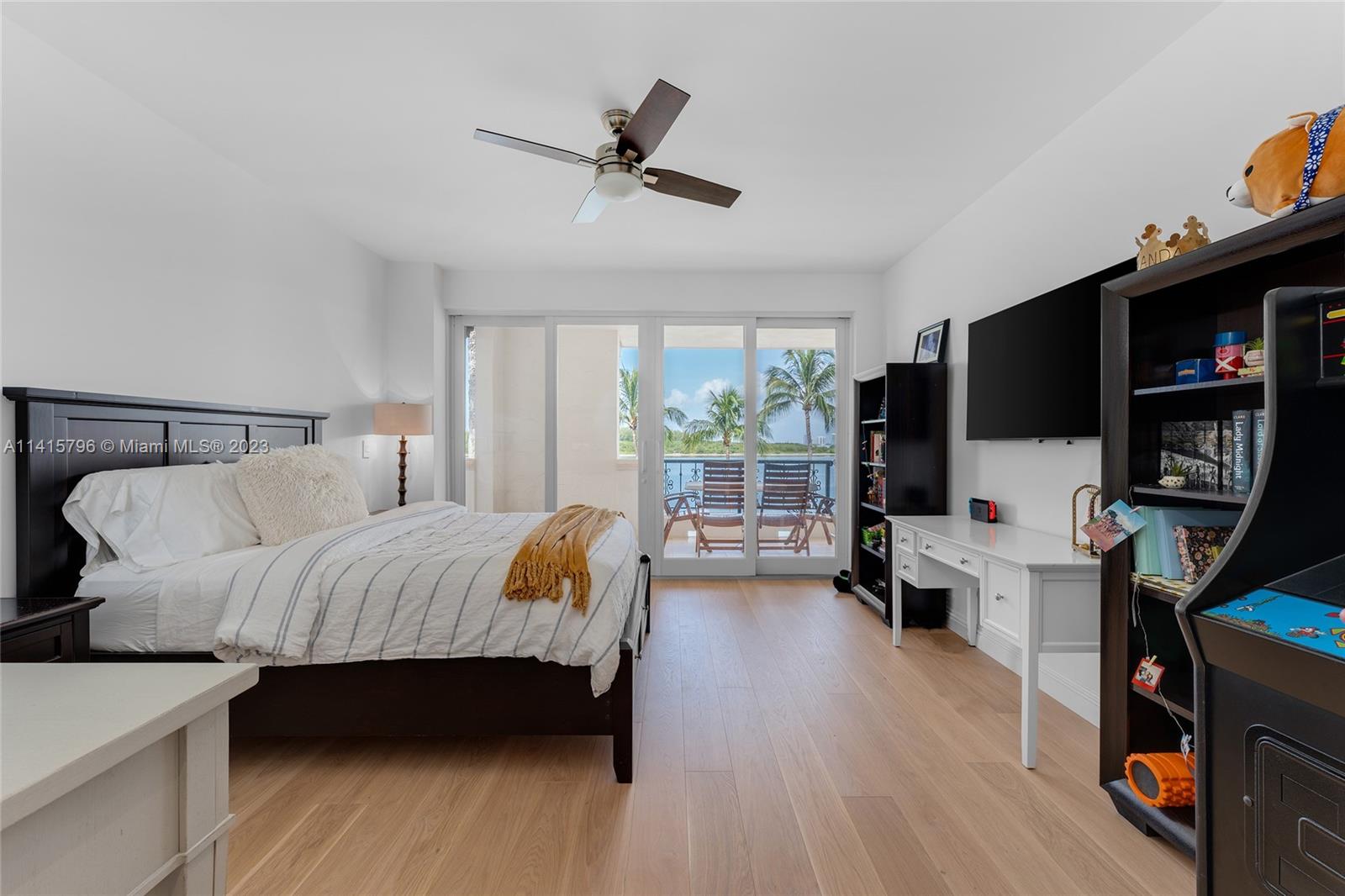 BAYSIDE VILLAGE CONDO - Residential