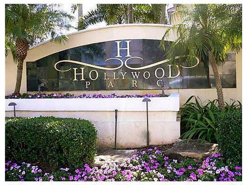 SPACIOUS 1 BEDROOM, 1 BATH CONDO IN HOLLYWOOD. CARPET IN LIVING/DINING AREA. TILE IN KTICHEN AND BATHROOM. WASHER & DRYER. POOL, TENNIS, GYM, SAUNA GREAT LOCATION - CLOSE TO I-95, SHOPPING, RESTAURANTS. 1 ASSIGNED PARKING SPACE. GUEST PARKING.