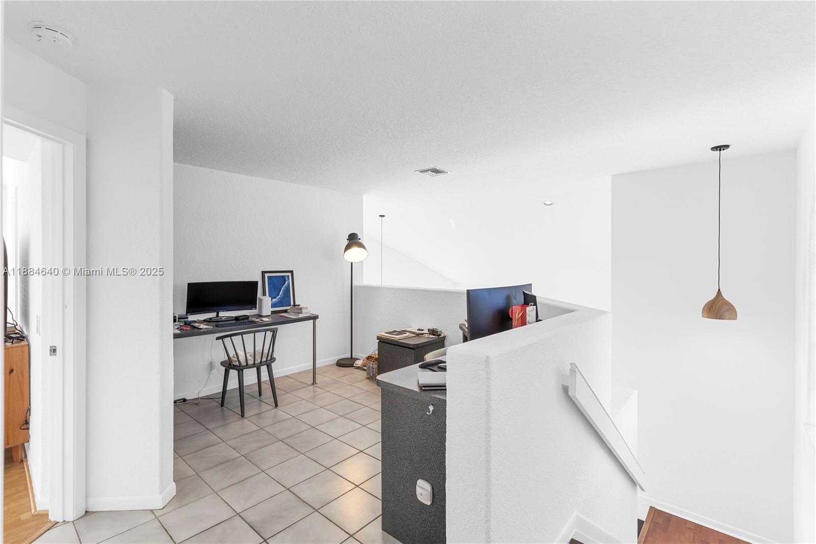 SECTOR 5 SINGLE FAMILY - Residential Lease