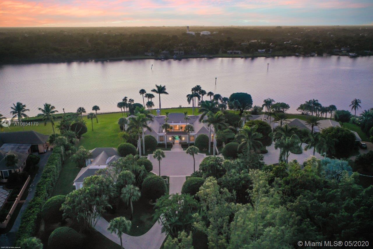 JUPITER ISLAND - Residential