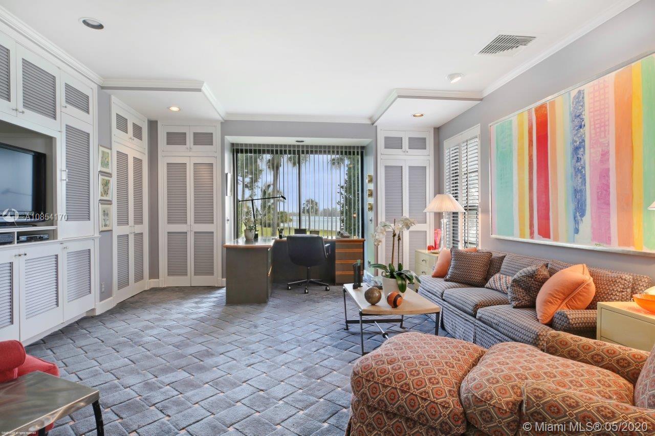 JUPITER ISLAND - Residential