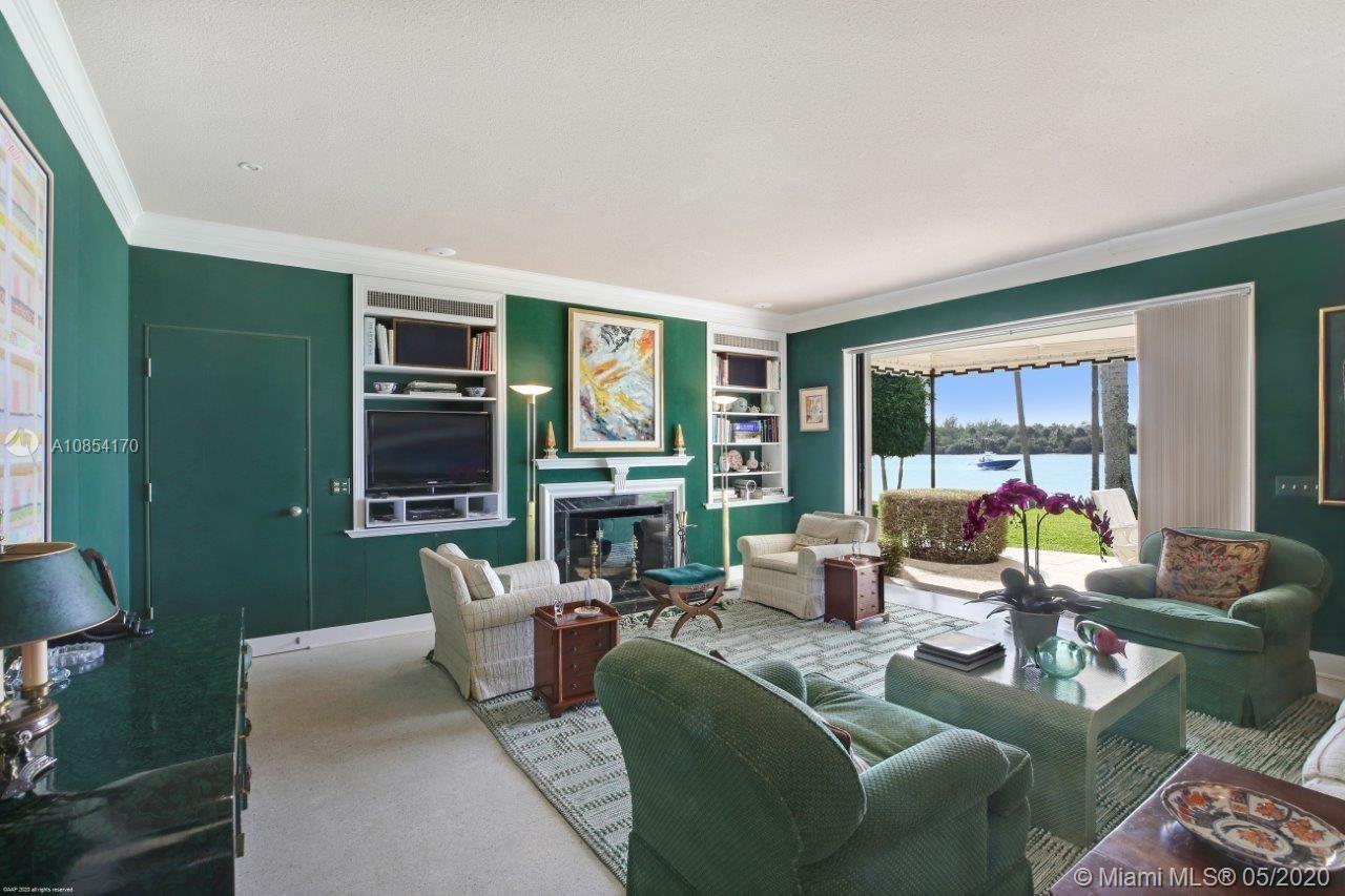 JUPITER ISLAND - Residential