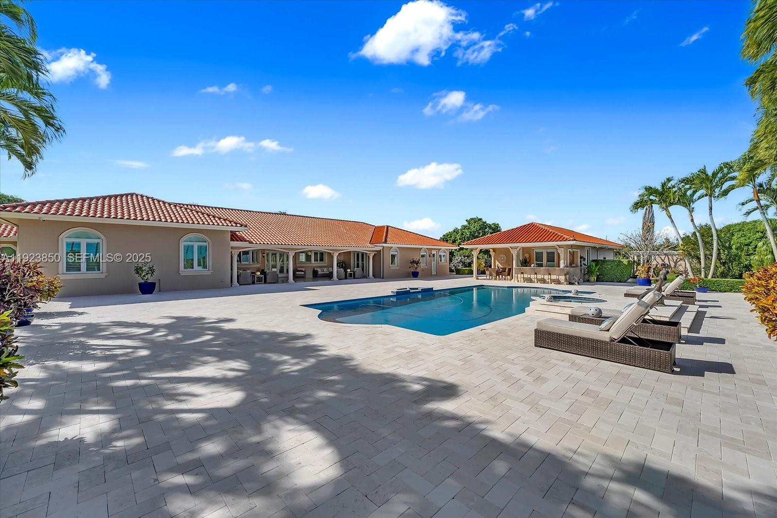 NoSubdivionName - Residential