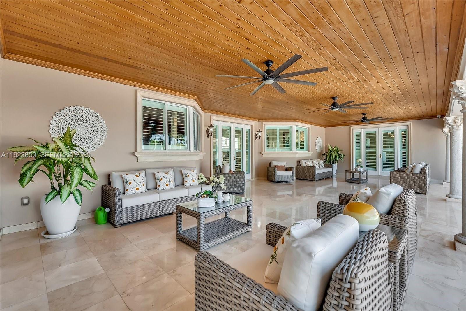 NoSubdivionName - Residential