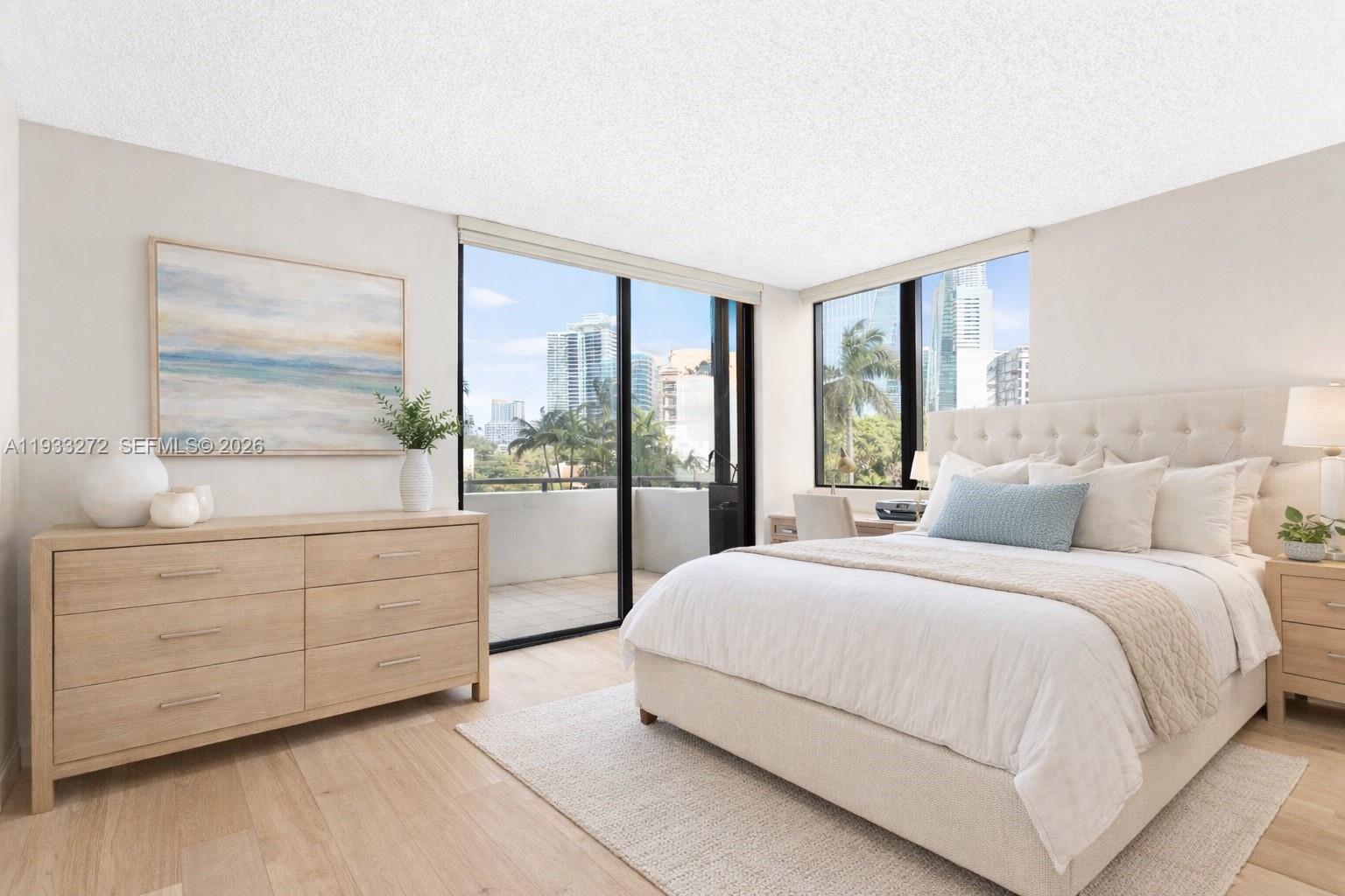 VILLA REGINA CONDO - Residential