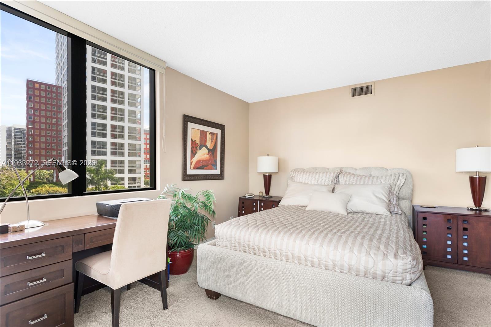 VILLA REGINA CONDO - Residential