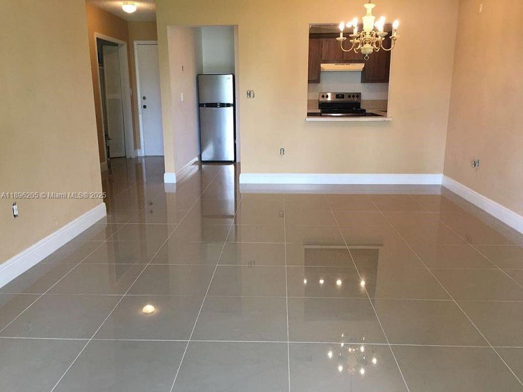 RAMBLEWOOD EAST CONDO - Residential Lease