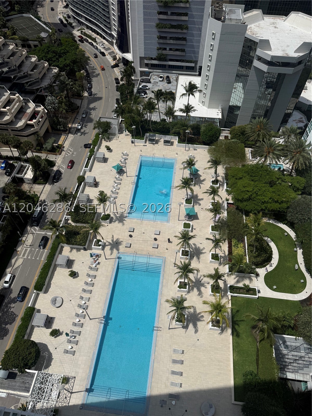 950 Brickell Bay Dr 2907