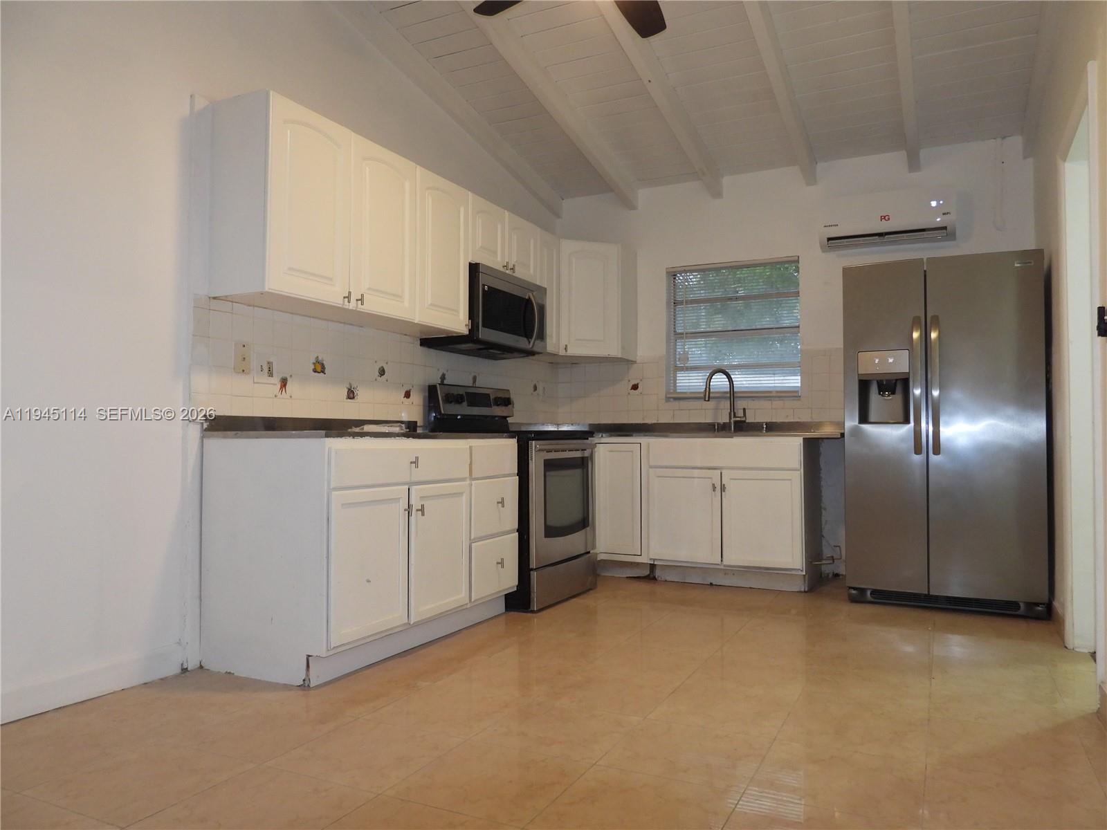 ARCH CREEKS ESTATES - Residential