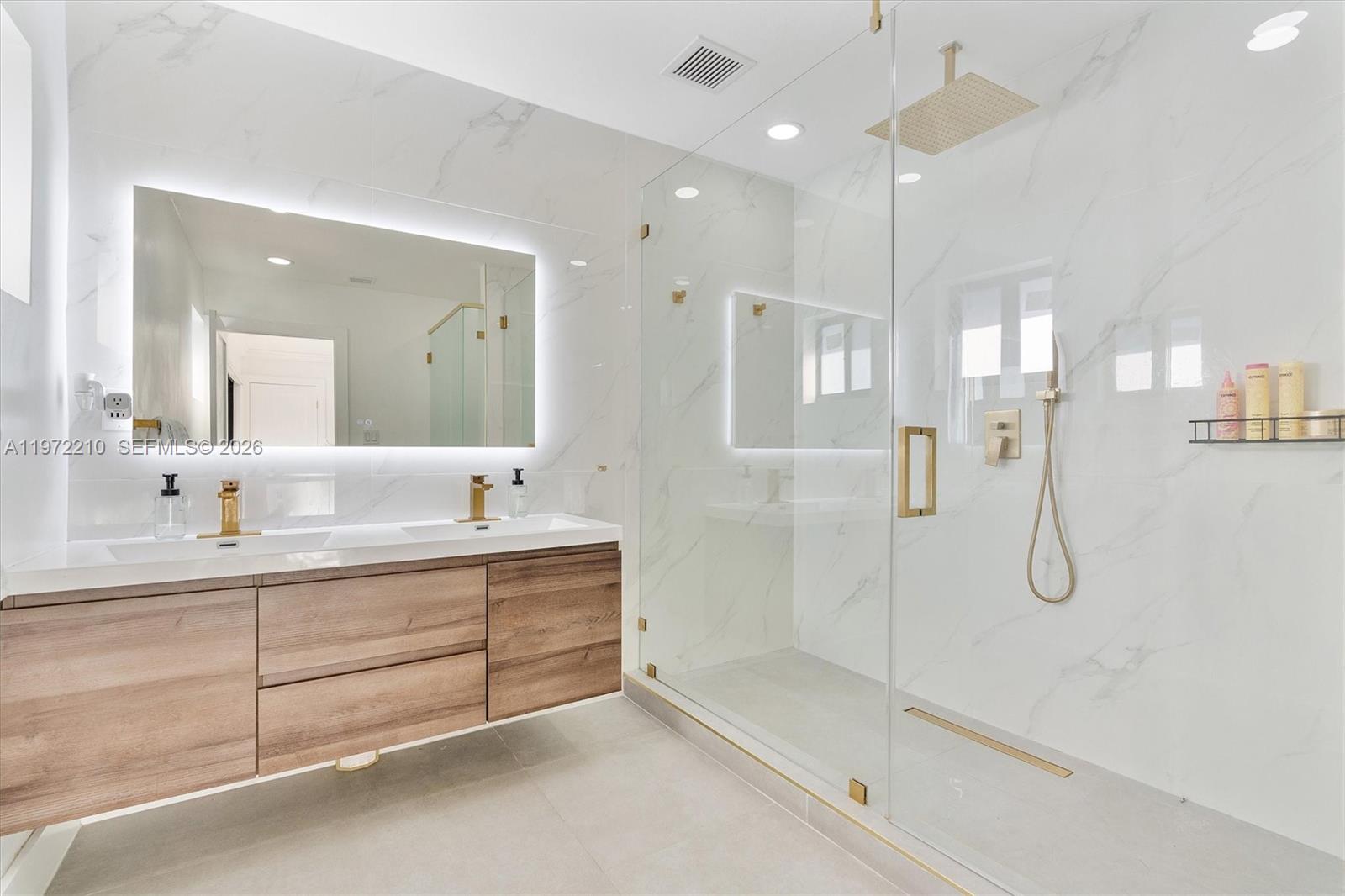 MANGOWOOD - Residential