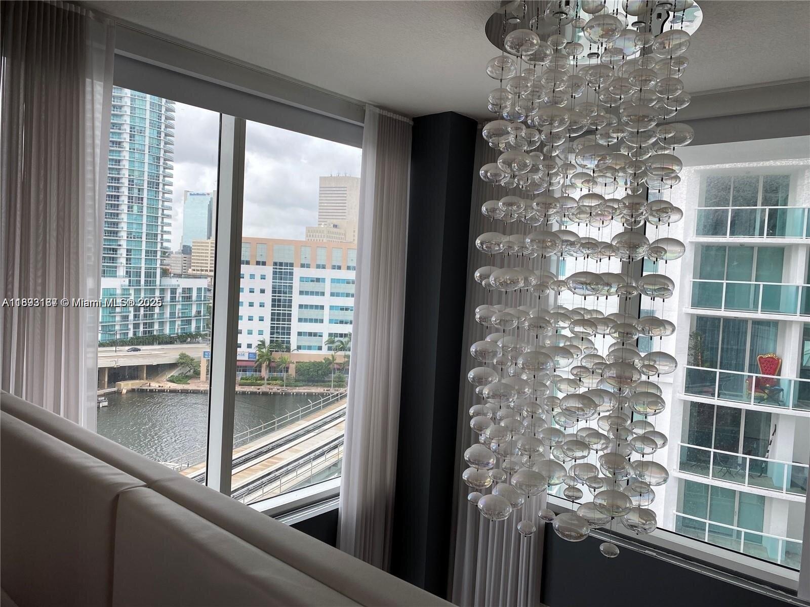 BRICKELL ON THE RIVER S T - Residential Lease