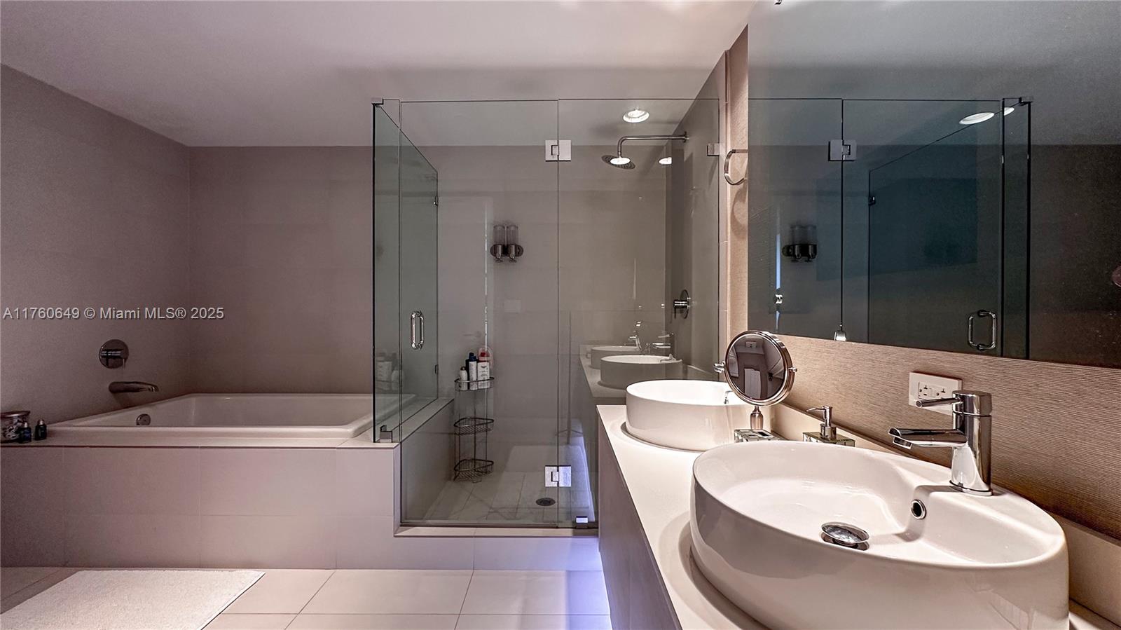 BEACHWALK CONDOMINIUM - Residential