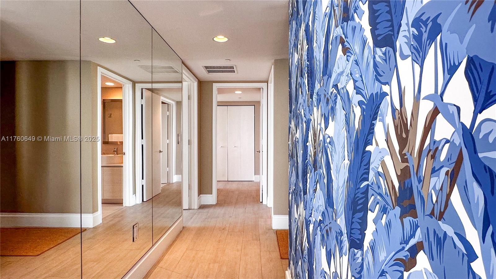 BEACHWALK CONDOMINIUM - Residential