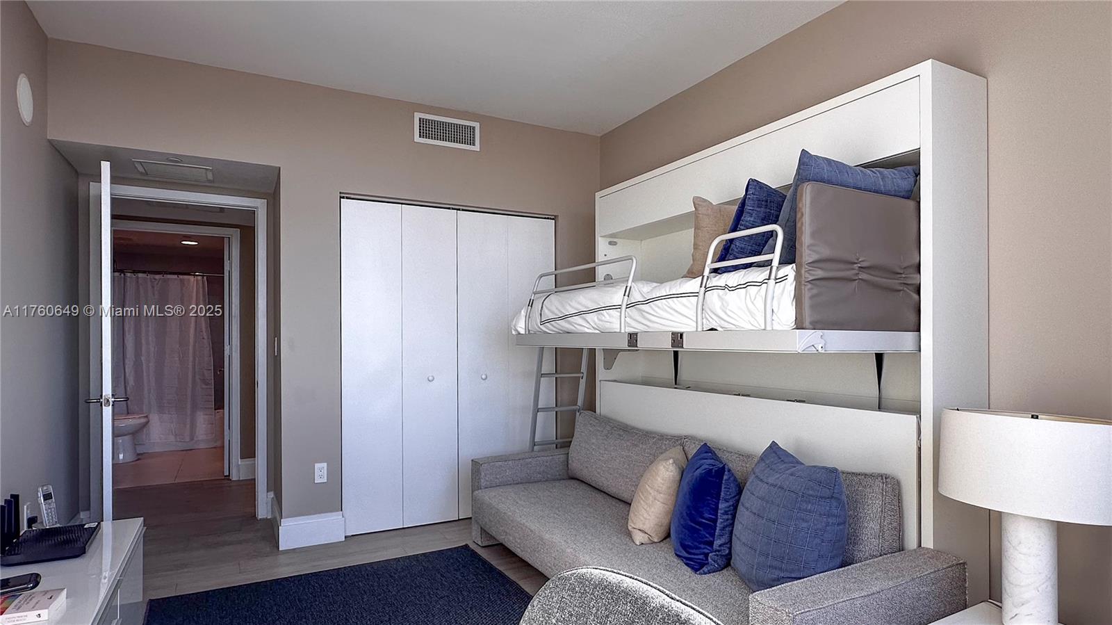 BEACHWALK CONDOMINIUM - Residential