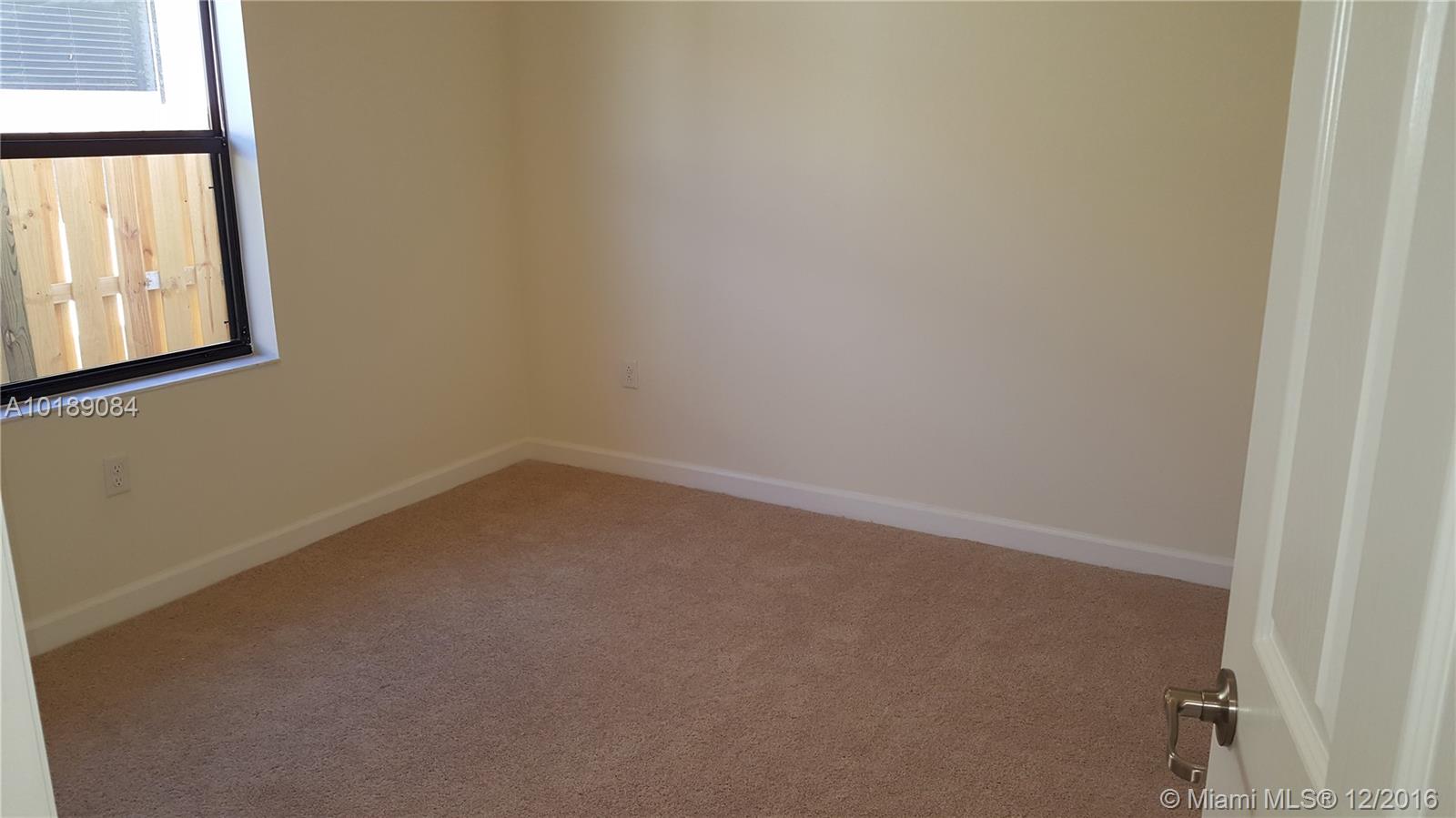 Mallorca at the Vineyards - Residential Lease