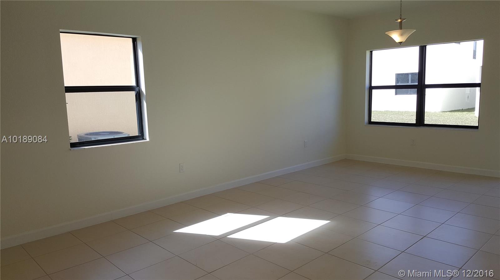 Mallorca at the Vineyards - Residential Lease