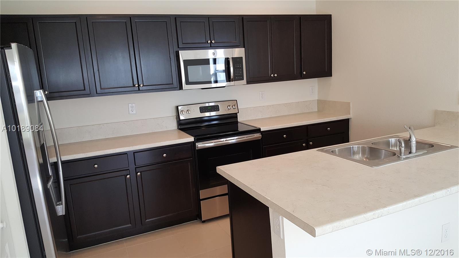 Mallorca at the Vineyards - Residential Lease