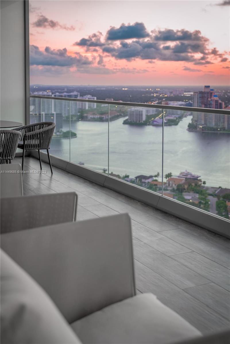 18975 COLLINS CONDO - Residential