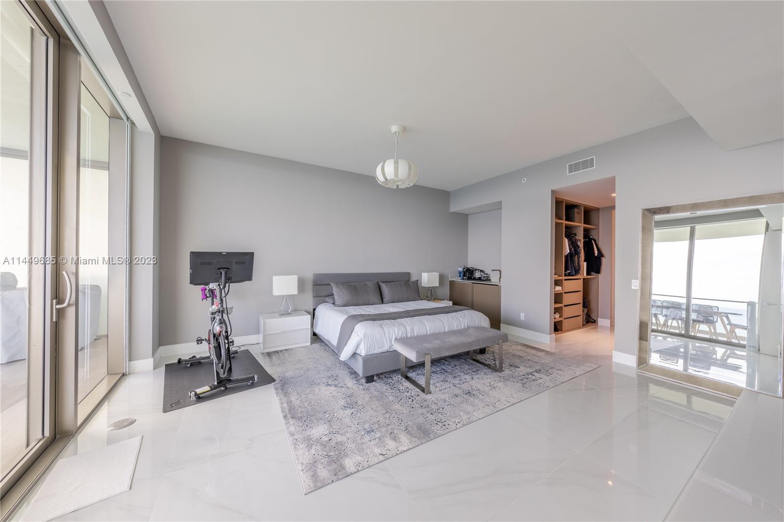 18975 COLLINS CONDO - Residential