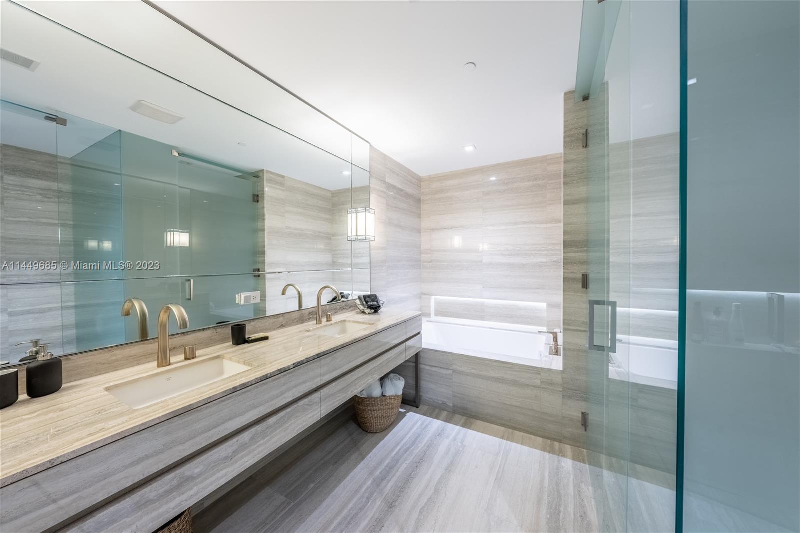 18975 COLLINS CONDO - Residential