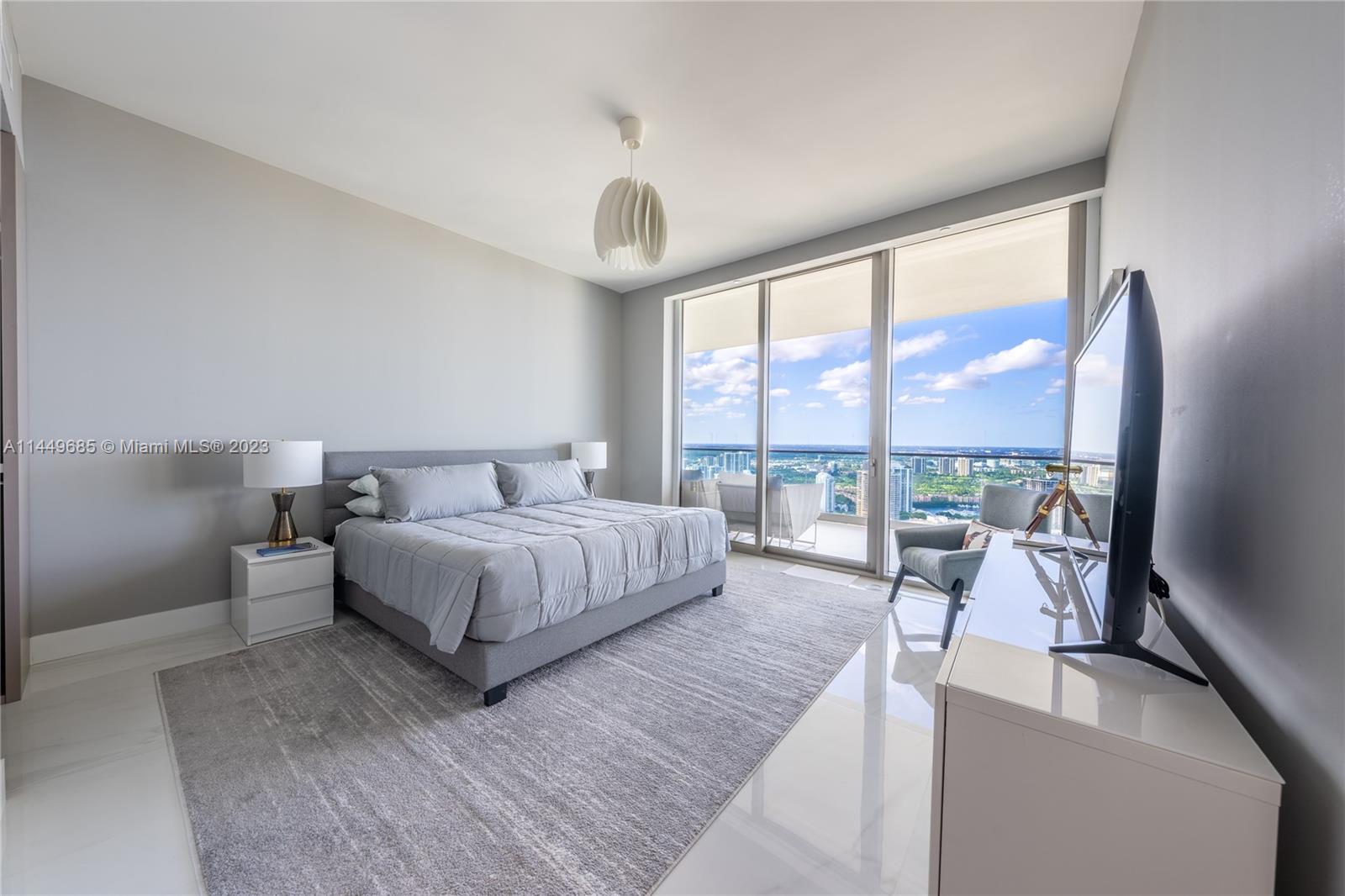 18975 COLLINS CONDO - Residential