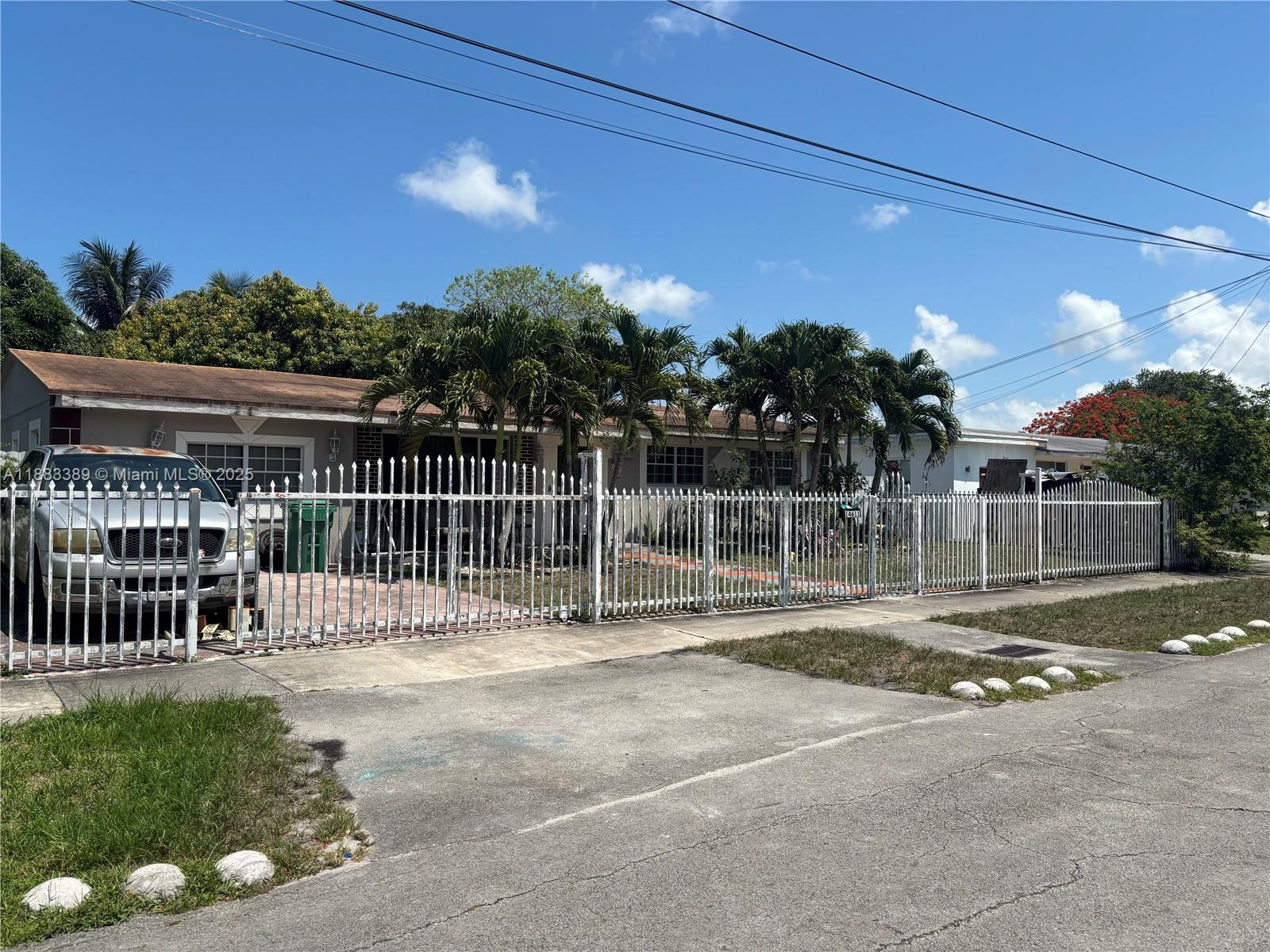 Hidden gem in the heart of Miami! Spacious 3BR/2BA detached home with over 2400 ft of living space on a large fenced lot. Features include a screened-in porch, mature fruit trees, and an expansive yard perfect for entertaining. Prime location near major highways, schools, and public transit. Tenant-occupied (24-hour notice required). Great price + huge potential—don’t miss this investment opportunity!
