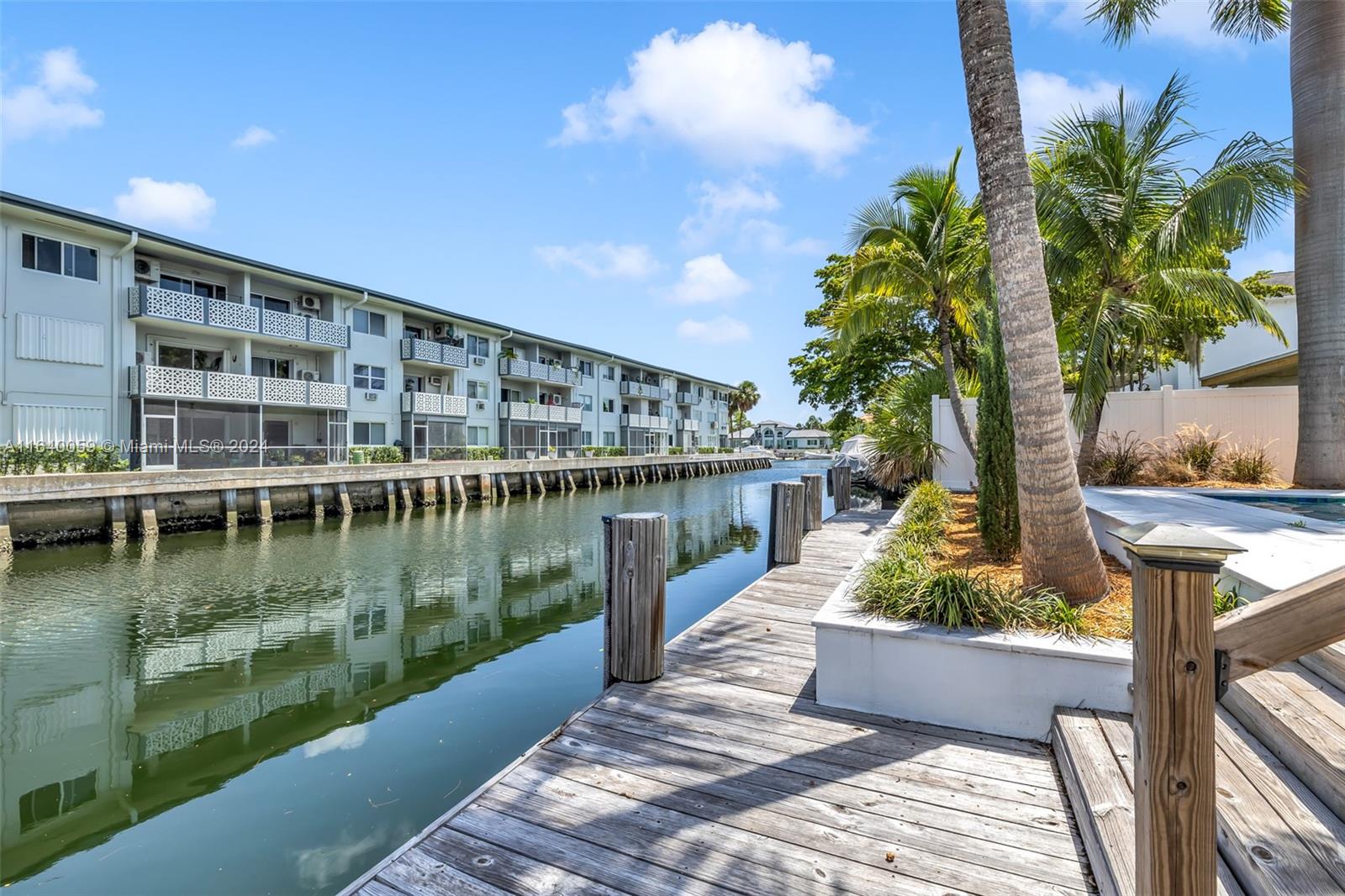 KEYSTONE SHORES - Residential