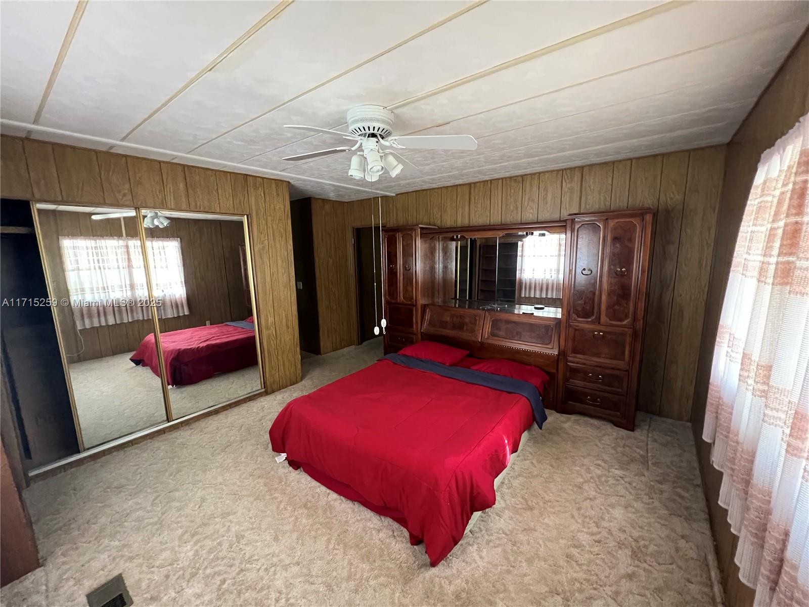 JAMAICA BAY MOBILE HOME C - Residential