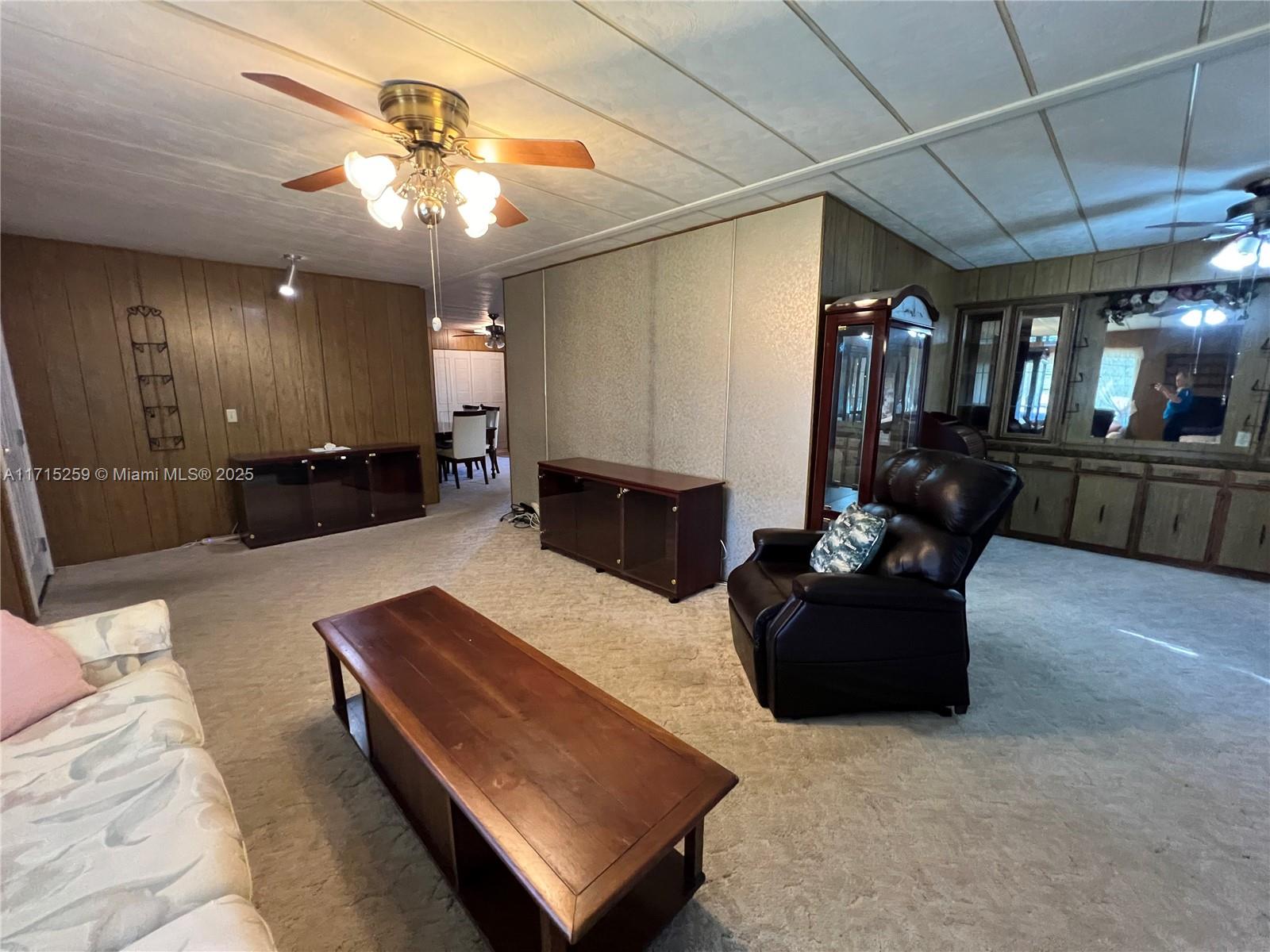JAMAICA BAY MOBILE HOME C - Residential