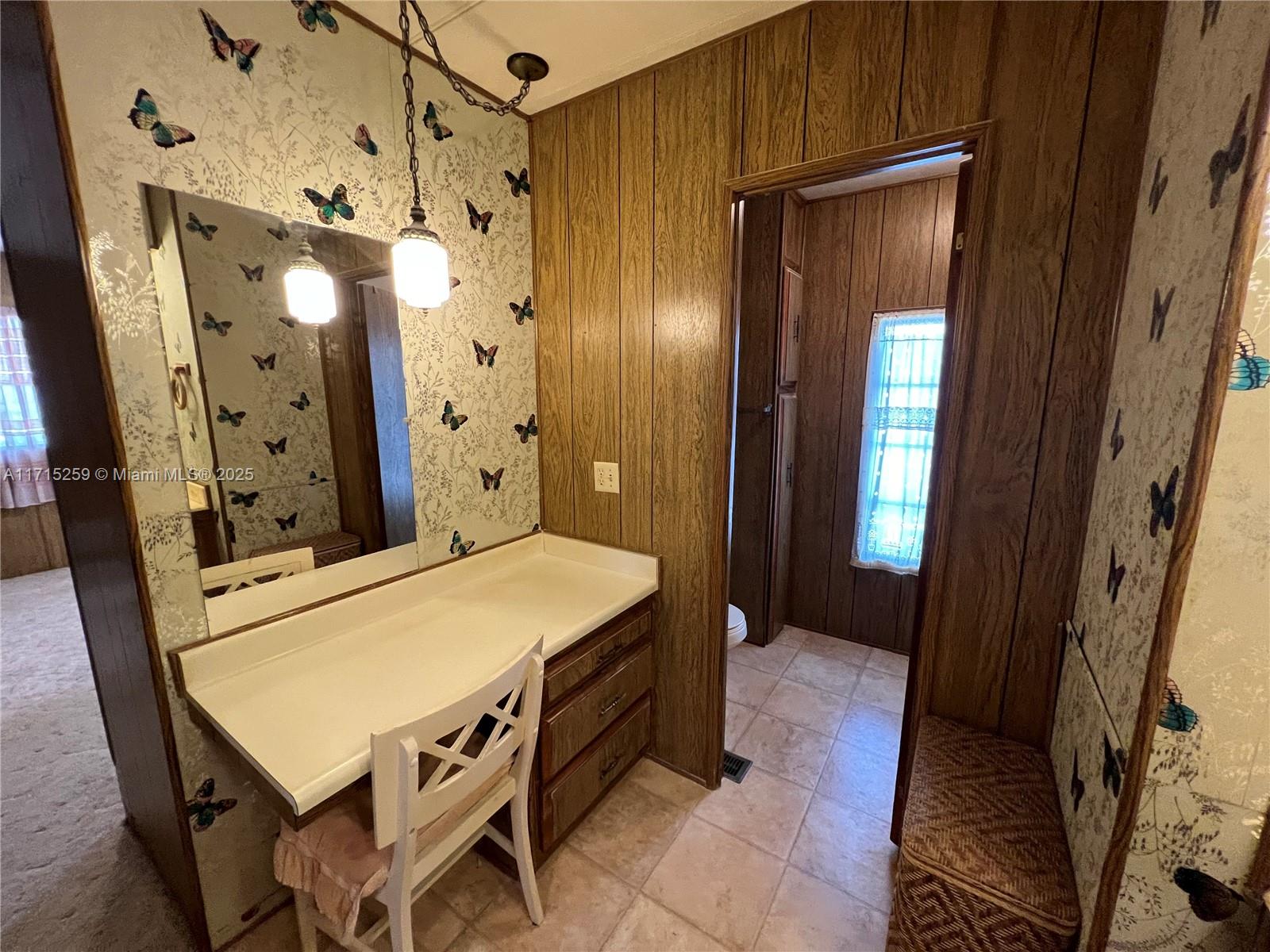 JAMAICA BAY MOBILE HOME C - Residential