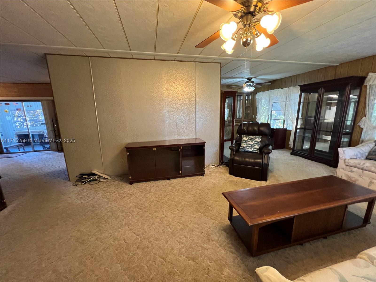 JAMAICA BAY MOBILE HOME C - Residential