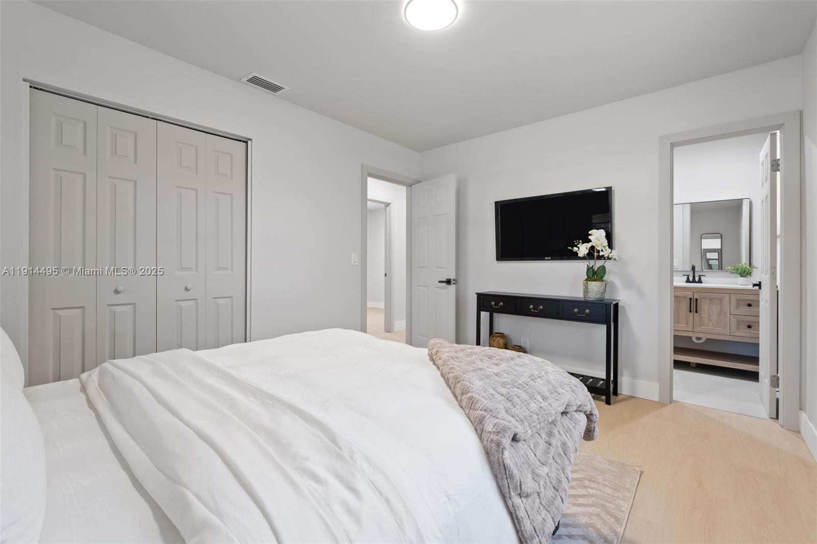 LAUDERDALE NORTH PARK SEC - Residential