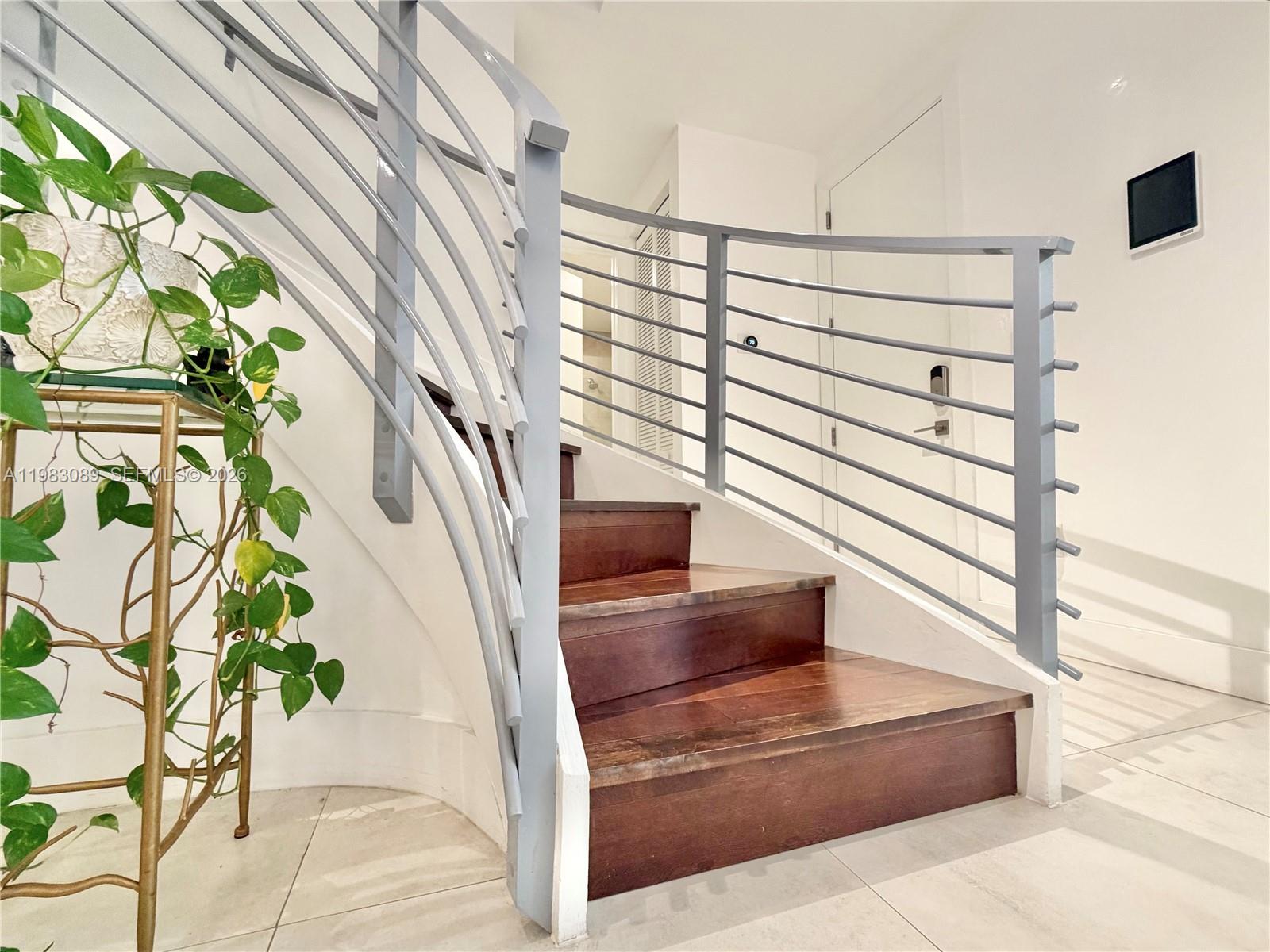 MODERN 45 Doral - Residential