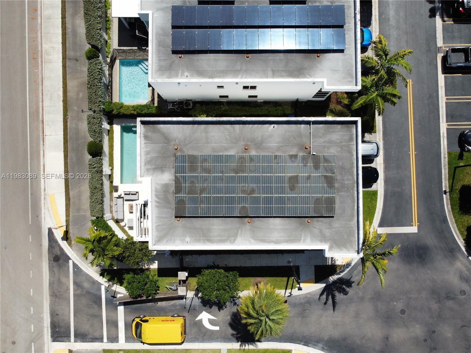MODERN 45 Doral - Residential