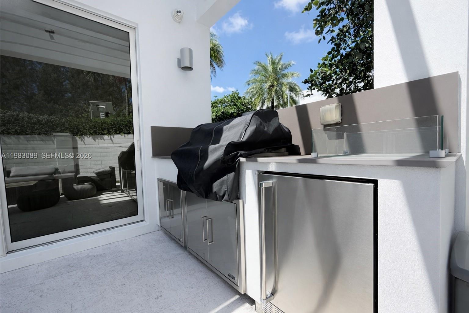 MODERN 45 Doral - Residential